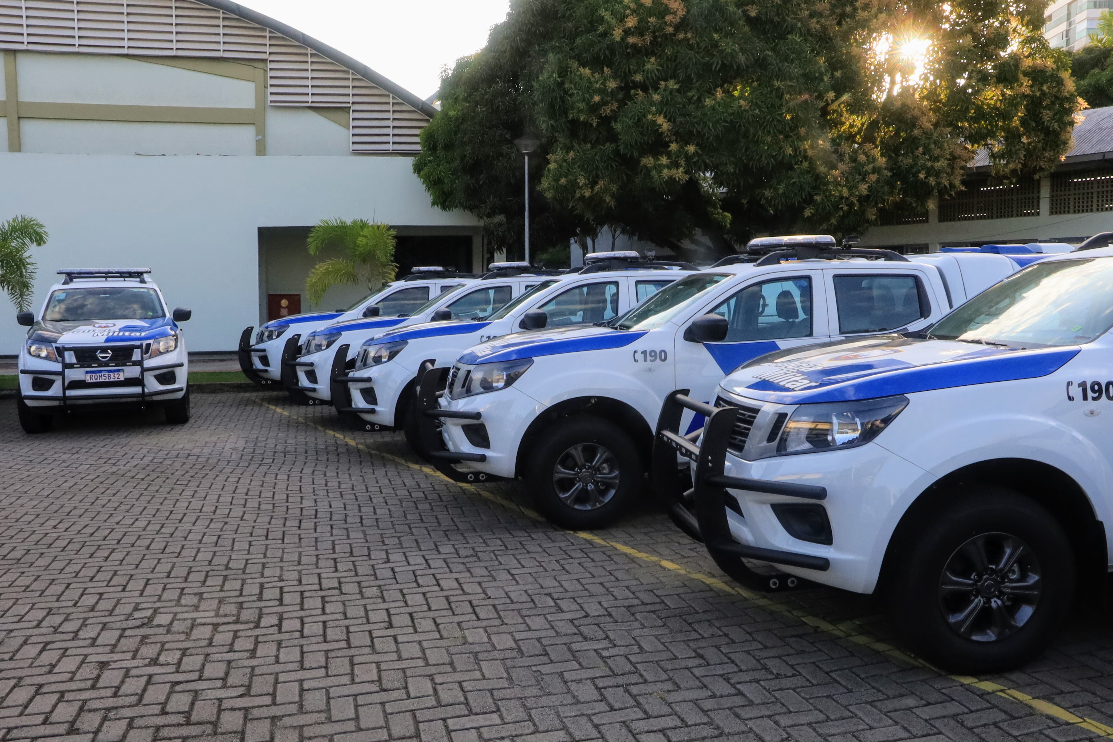 Pmes Polícia Militar Recebe 14 Viaturas Para A Força Tática 