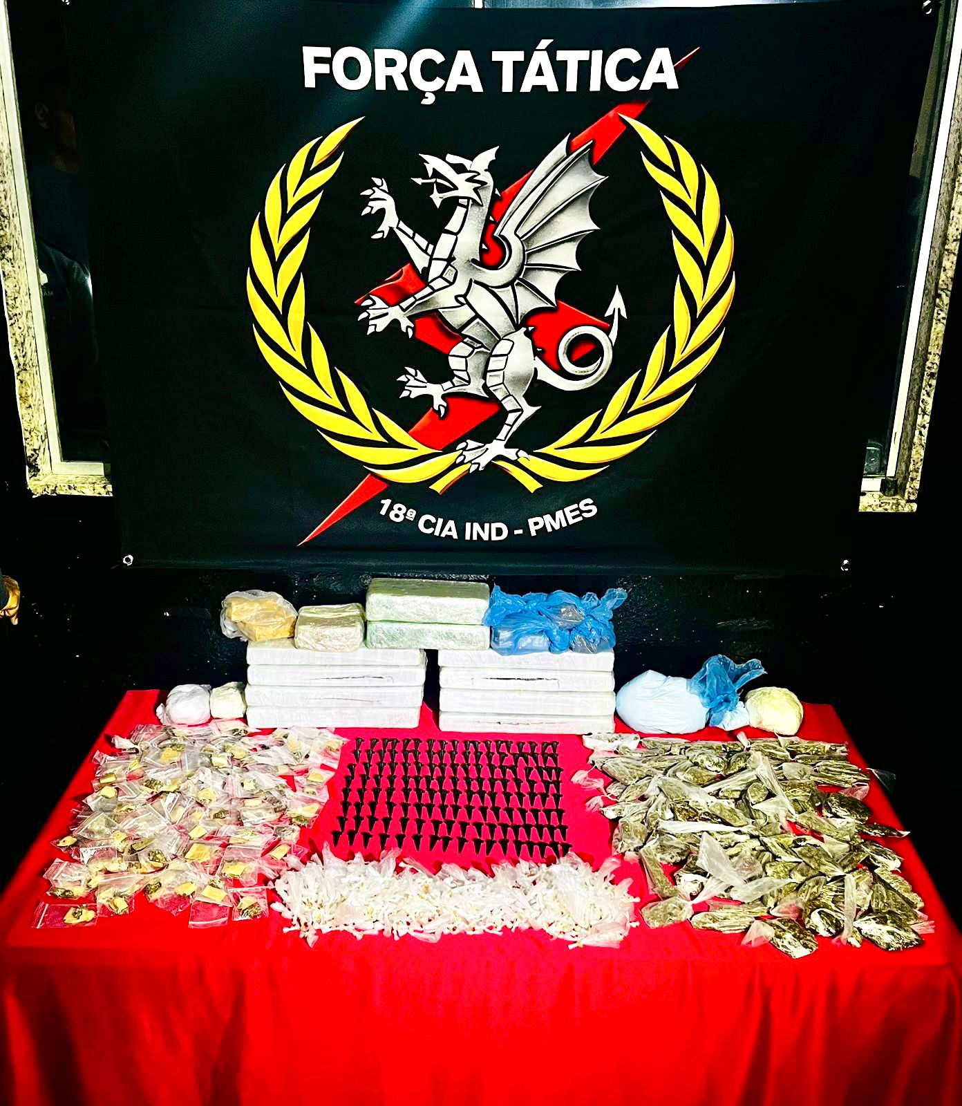 Foto Apreensão de Entorpecentes - 18ª Cia Independente