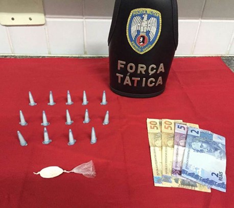 Drogas apreendidas pela PM em Anchieta