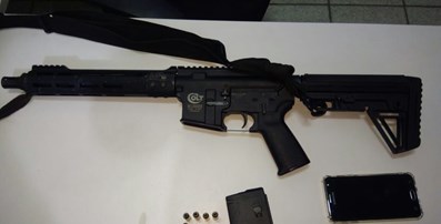 Fuzil Colt 5.56 apreendido durante a ação no Morro do Macaco