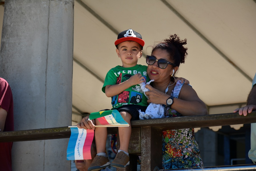 Muitas famílias saíram de suas casas para torcer pelas equipes durante os jogos