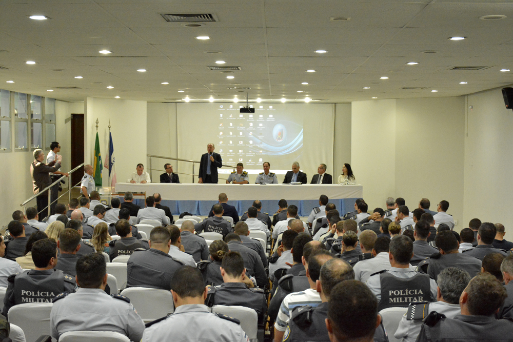 O presidente do TRE, desembargador Anníbal de Rezende Lima, falou sobre a importância de unir esforços para garantir um pleito eleitoral sem intercorrências