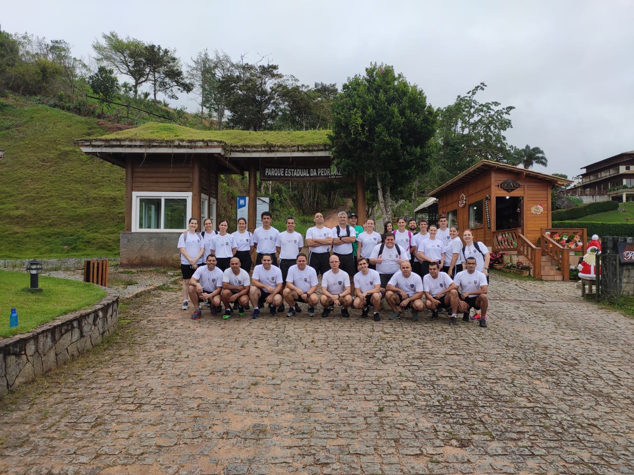 foto pedra azul 03